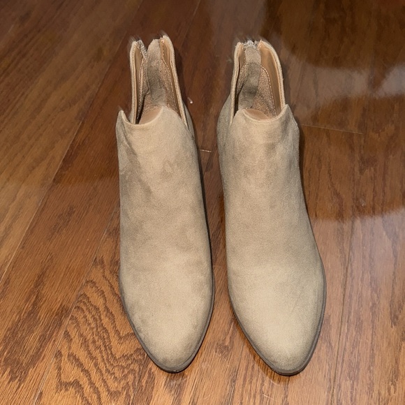 NWOT booties - Picture 2 of 6